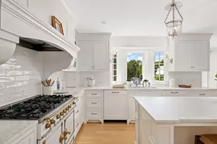 2255 French Creek Cir, Wayzata, MN 55391 - Photo 23