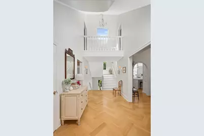 2255 French Creek Circle, Wayzata, MN 55391 - Photo 9