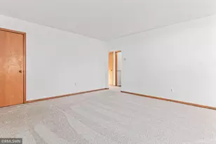 724 Wisconsin St, Hudson, WI 54016 - Photo 9