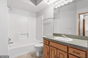 2311 Grange Ave N, Oakdale, MN 55128 - Photo 27