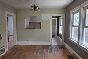 1408 Arona St, Saint Paul, MN 55108 - Photo 3
