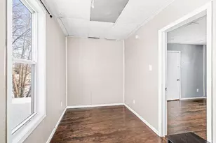 605 Weeks Ave, Superior, WI 54880 - Photo 11