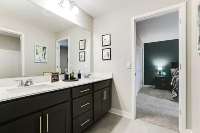 1725 Oak Creek Pass, Chaska, MN 55318 - Photo 25