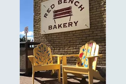 1725 Oak Creek Pass, Chaska, MN 55318 - Photo 37