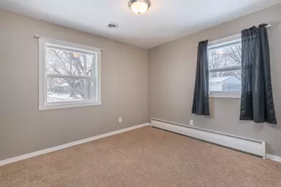 1211 13th Avenue SW, Willmar, MN 56201 - Photo 23