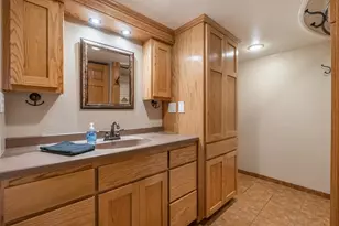 1211 13th Ave SW, Willmar, MN 56201 - Photo 17