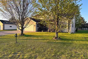 420 7th St NE, Perham, MN 56573 - Photo 9