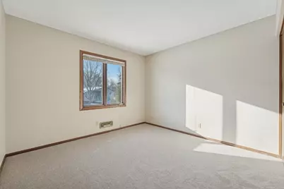 8124 W 103rd Street, Bloomington, MN 55438 - Photo 13