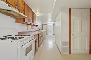 8124 W 103rd St, Bloomington, MN 55438 - Photo 17