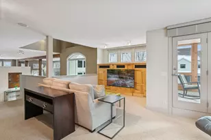 606 River St, Minneapolis, MN 55401 - Photo 39