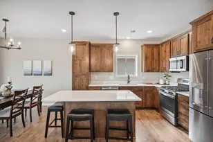 7803 Bridgewater Ct, Greenfield, MN 55373 - Photo 3