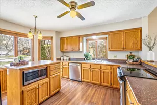 31005 Elm St, Lindstrom, MN 55045 - Photo 3