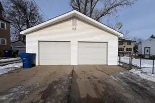 3621 1st Ave, Hibbing, MN 55746 - Photo 19