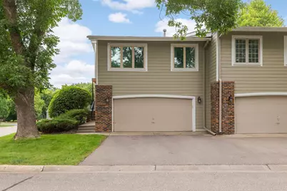 6701 W 82nd Street, Bloomington, MN 55438 - Photo 13
