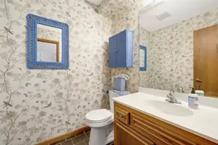 6701 W 82nd St, Bloomington, MN 55438 - Photo 19