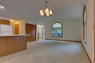 412 Lee St, Durand, WI 54736 - Photo 11