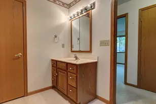 412 Lee St, Durand, WI 54736 - Photo 13