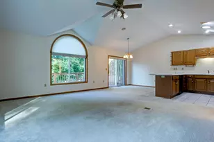 412 Lee St, Durand, WI 54736 - Photo 9