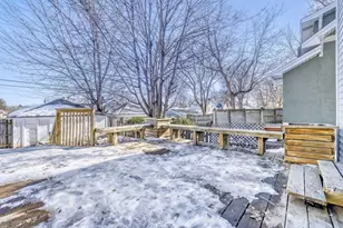 1002 Earl St, Saint Paul, MN 55106 - Photo 15