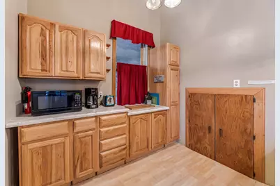 405 N Main Street, Alma, WI 54610 - Photo 9