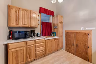 405 N Main St, Alma, WI 54610 - Photo 9