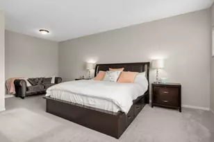 17710 Valley Cove Ct, Wayzata, MN 55391 - Photo 19