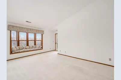 1381 Berry Ridge Road #604, Eagan, MN 55123 - Photo 5