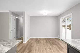 9181 31st St N, Lake Elmo, MN 55042 - Photo 11