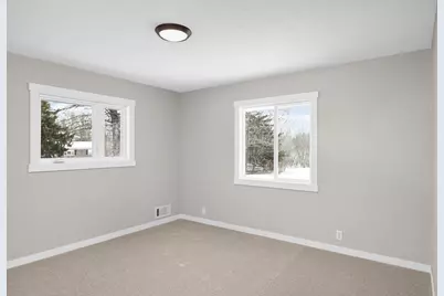 9181 31st Street N, Lake Elmo, MN 55042 - Photo 17