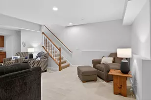 8336 Suffolk Dr, Chanhassen, MN 55317 - Photo 27