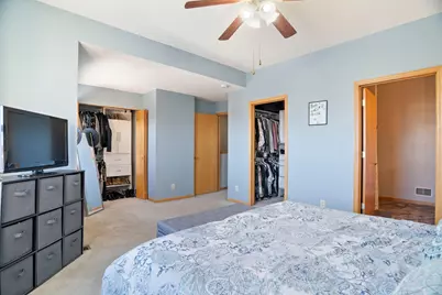 7413 Zane Avenue N, Brooklyn Park, MN 55443 - Photo 19