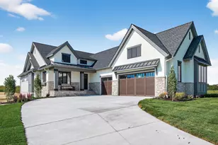 18445 Northome Blvd, Wayzata, MN 55391 - Photo 1