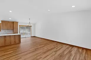 2163 Hadley Hills Dr NE, Rochester, MN 55906 - Photo 13