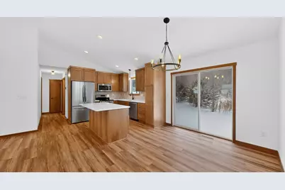 2163 Hadley Hills Drive NE, Rochester, MN 55906 - Photo 17