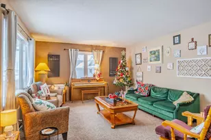 609 E 8th St, Winthrop, MN 55396 - Photo 9