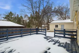 1008 W 89th St, Bloomington, MN 55420 - Photo 17