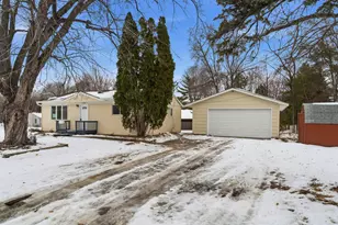 1008 W 89th St, Bloomington, MN 55420 - Photo 15