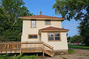 730 N 1st Street N, Waterville, MN 56096 - Photo 5