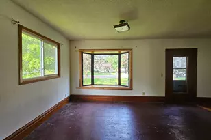 730 N 1st Street N, Waterville, MN 56096 - Photo 21