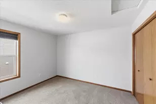 12646 Pond View Rd, Zimmerman, MN 55398 - Photo 17