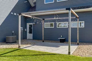 112 S Sunrise St, Hendricks, MN 56136 - Photo 9