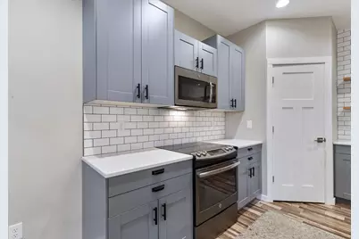 112 S Sunrise Street, Hendricks, MN 56136 - Photo 17