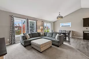 27671 Oxford Ln, Elko New Market, MN 55020 - Photo 5