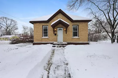 1102 13th Avenue S, Saint Cloud, MN 56301 - Photo 1