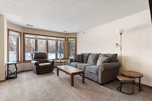 4035 Victoria St N, Shoreview, MN 55126 - Photo 7