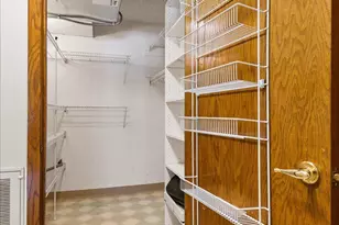 4035 Victoria St N, Shoreview, MN 55126 - Photo 17