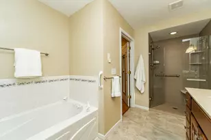 5420 Greens Dr NW, Rochester, MN 55901 - Photo 17