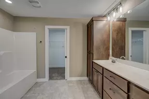 1343 Creekwood Dr, New Richmond, WI 54017 - Photo 47