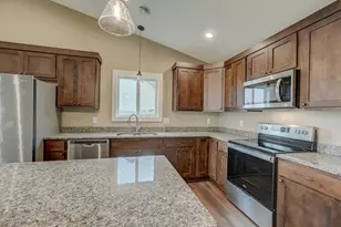 1343 Creekwood Dr, New Richmond, WI 54017 - Photo 21