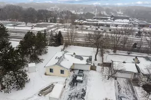 9611 Portal Dr, Eden Prairie, MN 55347 - Photo 5